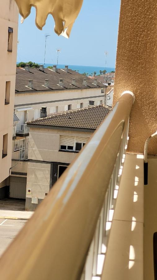 Apartamento Sol Y Mar Sant Carles De La Rapita Luaran gambar